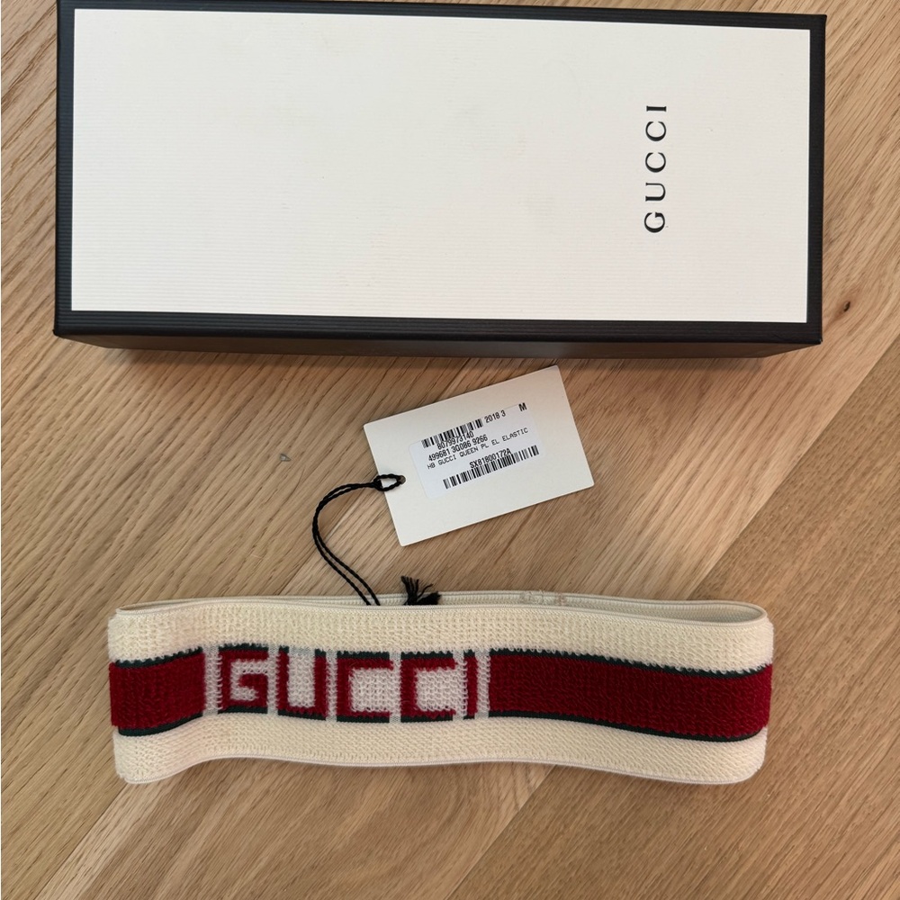 Authentic NWT Gucci Queen Monogram Headband - Picture 2 of 4